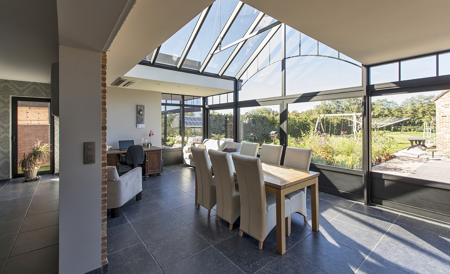 De renovatie van je veranda is ook de perfecte gelegenheid om te werken aan de look ervan.